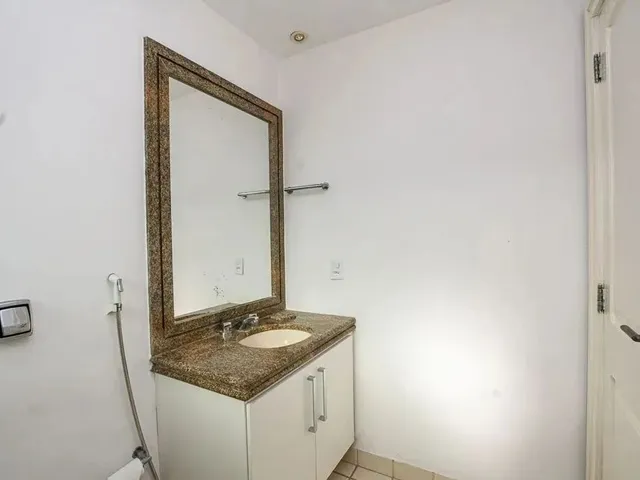 Imagem 10: Casa com 6 Dormitórios À Venda, 700 M² por R$ 3.850.000,00 - Piratininga - Niterói/Rj
