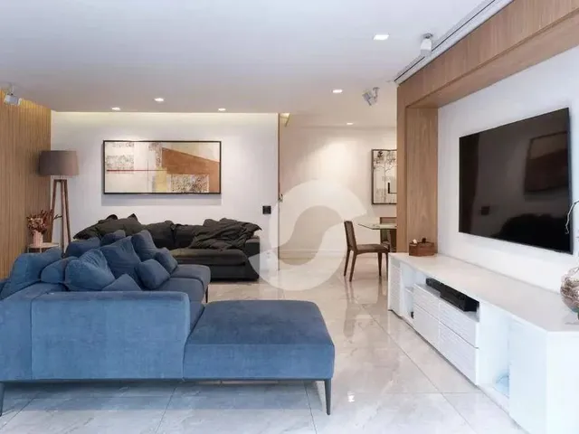 Imagem: Apartamento com 4 Dormitórios À Venda
