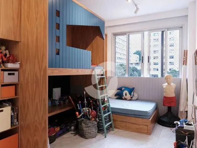 Imagem 11: Apartamento com 4 Dormitórios À Venda, 200 M² por R$ 1.970.000,00 - Ingá - Niterói/Rj