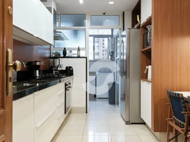 Imagem 16: Apartamento com 4 Dormitórios À Venda, 200 M² por R$ 1.970.000,00 - Ingá - Niterói/Rj