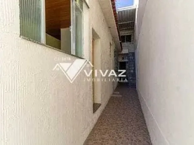 Imagem 5: Imperdível Casa, 2 Quartos, Sendo 1 Suíte, Sala Ampla e Arejada À Venda em Pilares