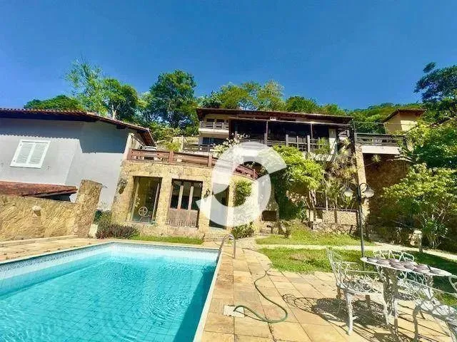 Imagem 8: Casa com 4 Dormitórios À Venda, 600 M² por R$ 1.680.000,00 - Piratininga - Niterói/Rj