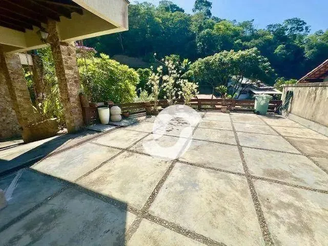 Imagem 9: Casa com 4 Dormitórios À Venda, 600 M² por R$ 1.680.000,00 - Piratininga - Niterói/Rj