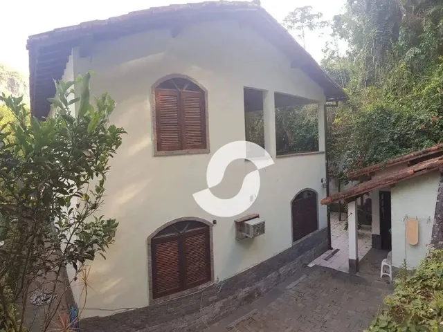 Imagem: Casa À Venda de 5 Quartos com 300 M² em