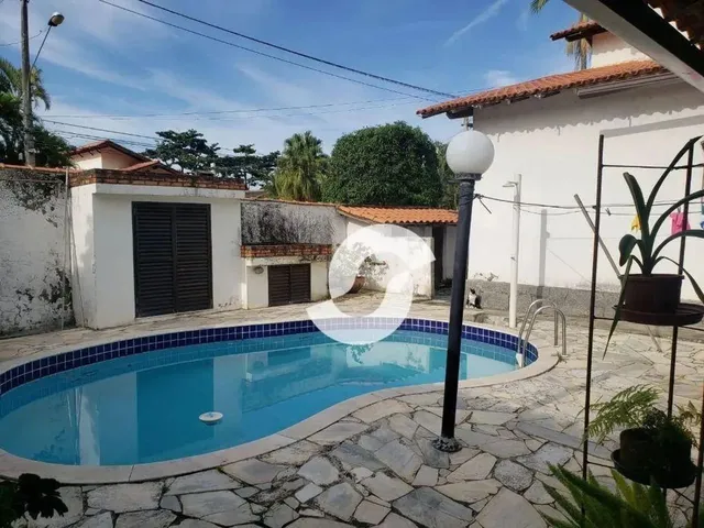 Imagem 3: Casa com 3 Dormitórios À Venda, 135 M² por R$ 850.000,00 - Piratininga - Niterói/Rj