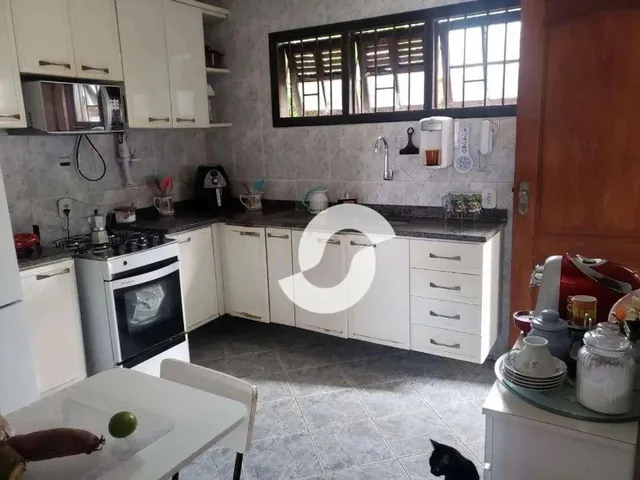 Imagem 8: Casa com 3 Dormitórios À Venda, 135 M² por R$ 850.000,00 - Piratininga - Niterói/Rj