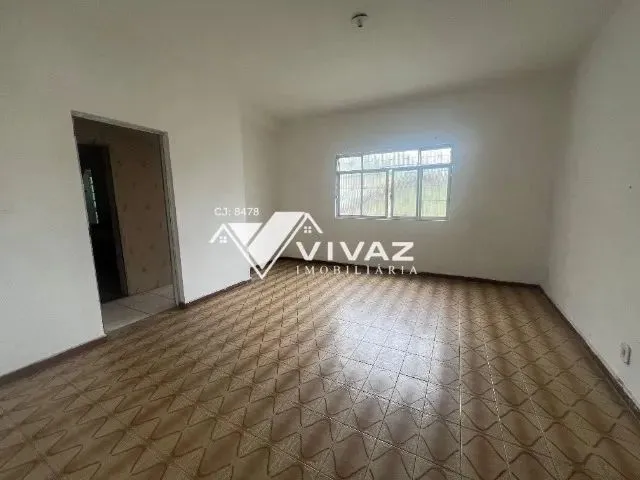 Imagem 10: Excelente Casa Ampla Totalmente Independente com Quintal e Garagem em Piedade