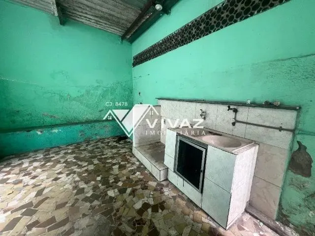 Imagem 13: Excelente Casa Ampla Totalmente Independente com Quintal e Garagem em Piedade