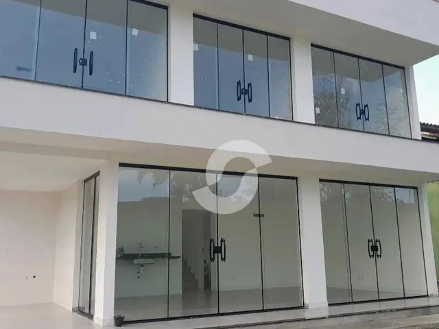 Imagem: Casa com 4 Dormitórios À Venda, 158 M²