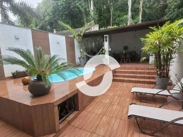 Imagem: Casa com 3 Dormitórios À Venda, 280 M²