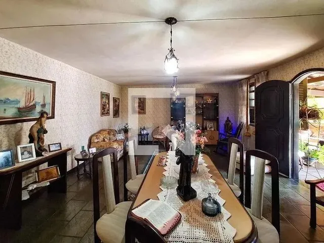 Imagem: Casa com 3 Dormitórios À Venda, 400 M²