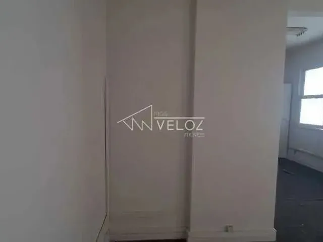 Imagem 1: Apartamento - / Residencial / Centro