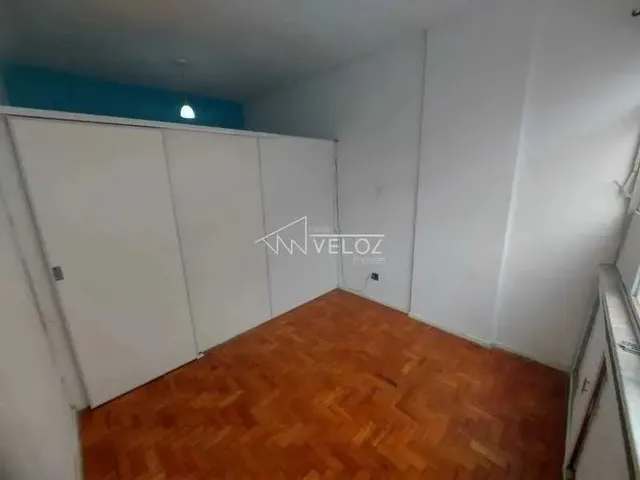 Imagem 2: Kitnet/Conjugado-À Venda-Centro-Rio de Janeiro-Rj