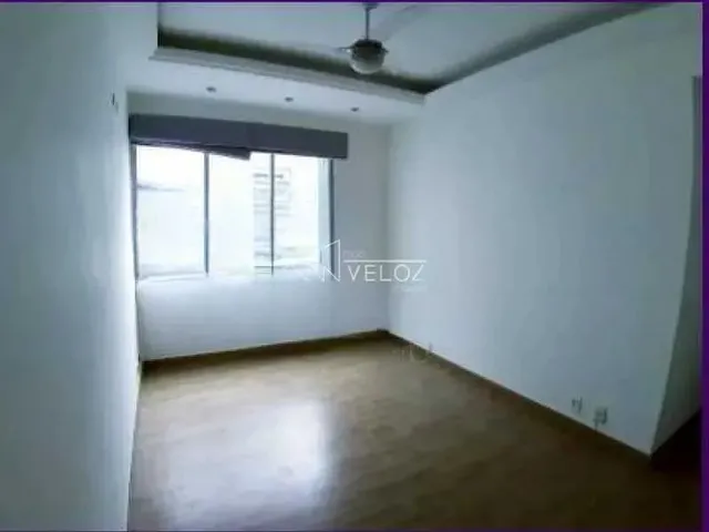 Imagem: Apartamento / Residencial / Glória