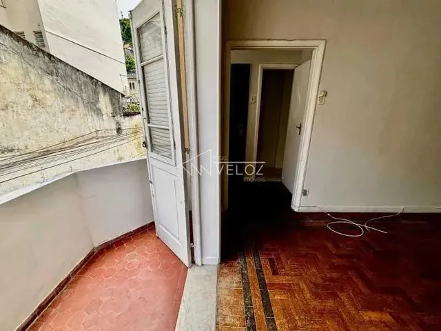 Imagem: Apartamento / Residencial / Catete