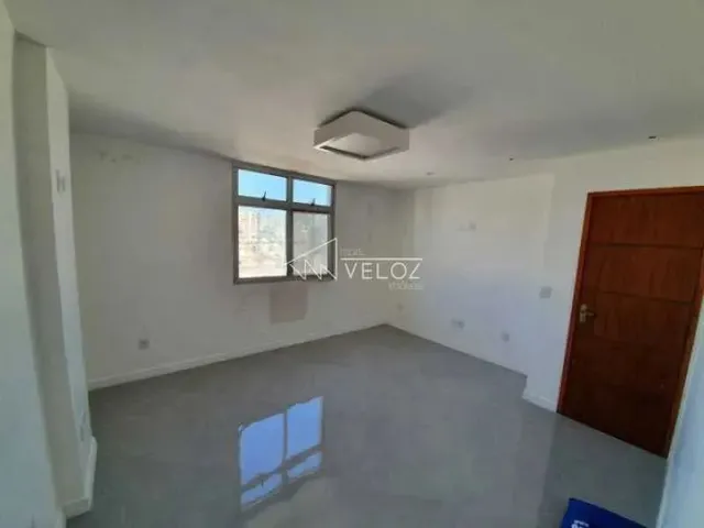 Imagem: Apartamento / Residencial / Catete