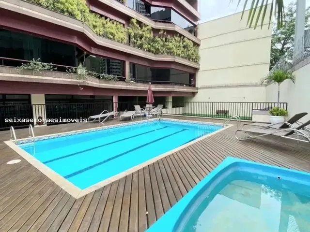 Imagem: Apartamento de 4 Quartos no Centro de Nova