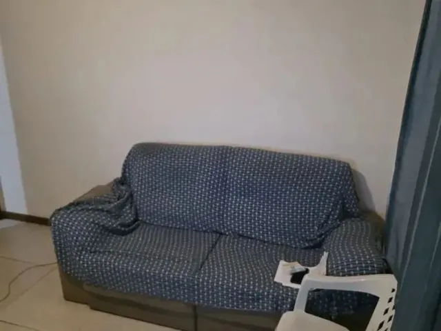 Imagem 3: Apartamento para Venda em Nilópolis, Centro, 2 Dormitórios, 1 Banheiro