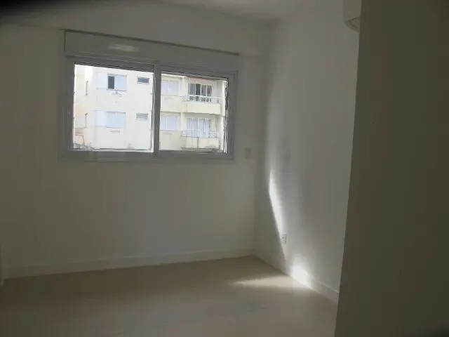 Imagem 4: Apartamento para Alugar, Duas Suites no Bairro Trindade