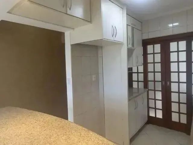 Imagem 10: Imóvel para Aluguel Tem 75 Metros Quadrados com 3 Quartos em Itacorubi - Florianópolis
