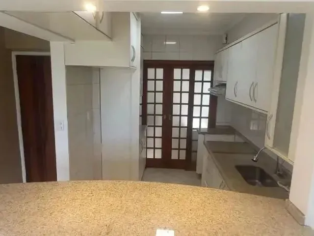 Imagem 9: Imóvel para Aluguel Tem 75 Metros Quadrados com 3 Quartos em Itacorubi - Florianópolis