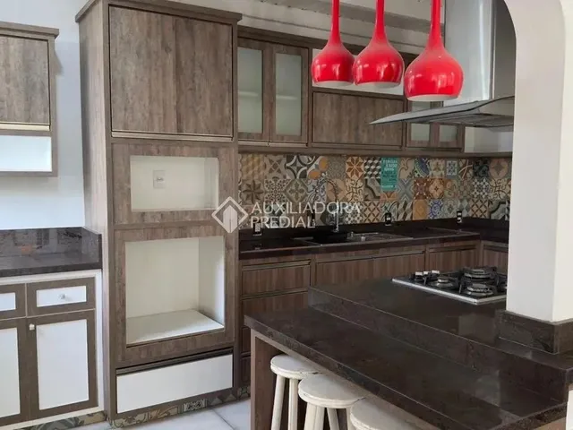 Imagem 16: Casa 5 Quarto(S), no Bairro Lagoa da Conceição