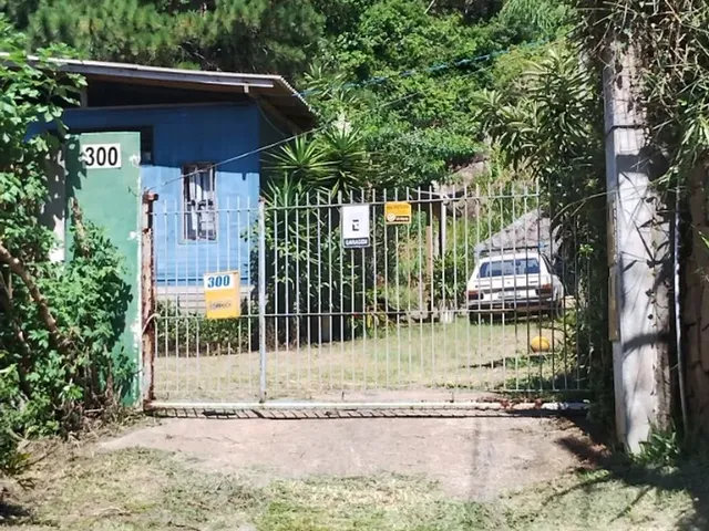 Imagem 11: Aluguel Anual - Casa com 2 Dormitórios, Terreno Amplo - Fortaleza da Barra