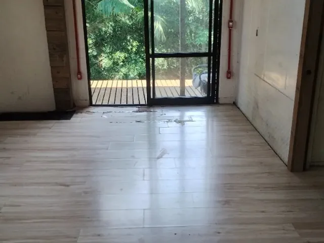 Imagem 8: Aluguel Anual - Casa com 2 Dormitórios, Terreno Amplo - Fortaleza da Barra