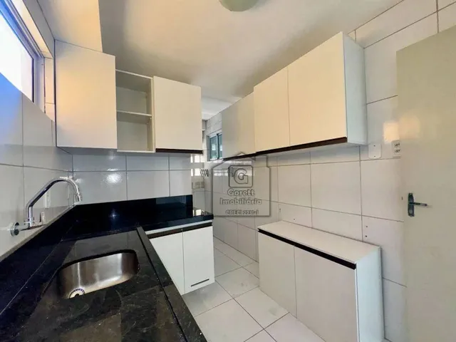 Imagem 4: Apartamento Semi Mobiliado para Alugar no Parque das Nações com 3 Quartos, Suíte E