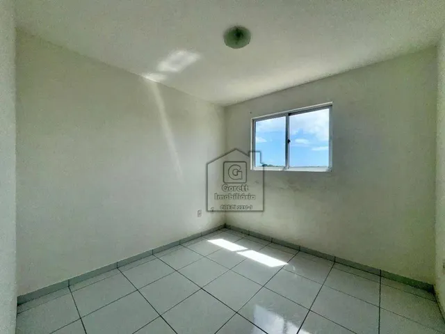Imagem 5: Apartamento Semi Mobiliado para Alugar no Parque das Nações com 3 Quartos, Suíte E