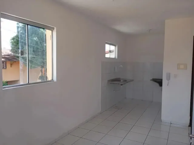 Imagem 2: Imóvel para Aluguel Possui 40 Metros Quadrados com 2 Quartos em Nova Parnamirim