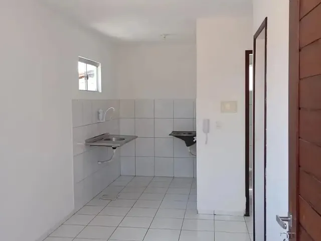 Imagem 12: Imóvel para Aluguel Possui 40 Metros Quadrados com 2 Quartos em Nova Parnamirim