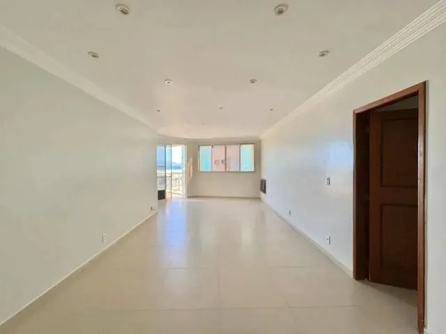 Imagem 10: Imóvel para Aluguel e Venda com 155 Metros Quadrados com 3 Quartos em Vila Nova - Cabo