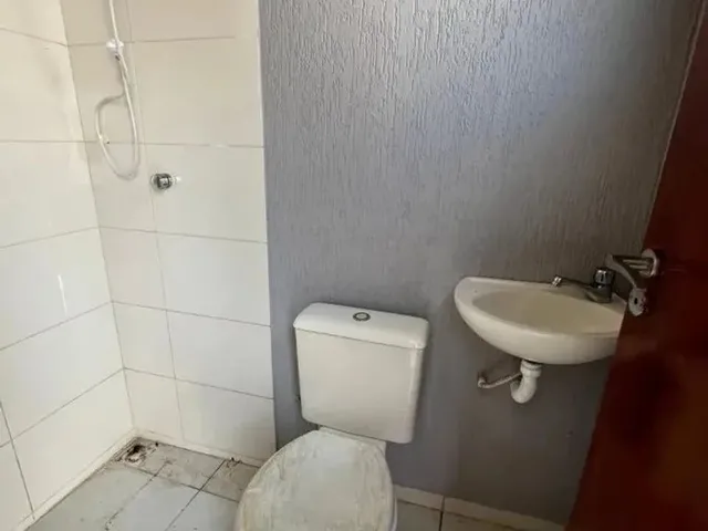 Imagem 8: Casa em Condomínio para Locação em Macaé, Granja dos Cavaleiros, 3 Dormitórios, 1