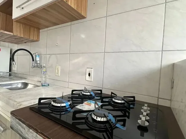 Imagem 8: Apartamento Dois Quartos Semi Mobiliado em Macaé