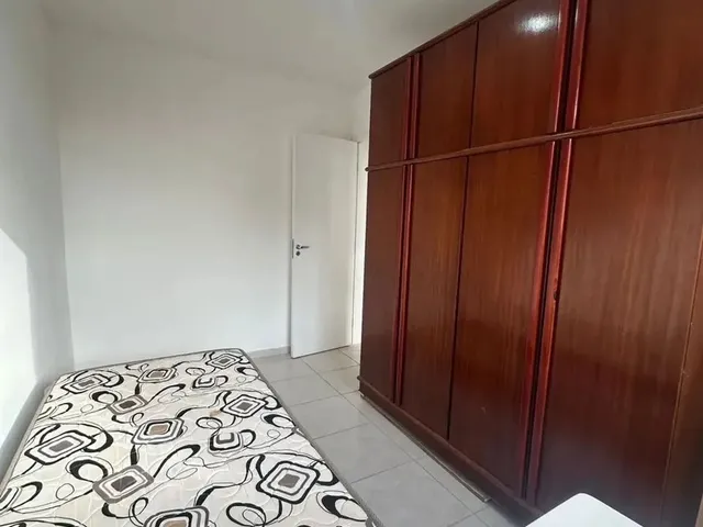 Imagem 4: Apartamento Dois Quartos Semi Mobiliado em Macaé