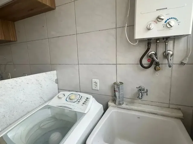 Imagem 10: Apartamento Dois Quartos Semi Mobiliado em Macaé