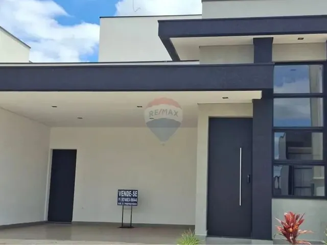 Imagem: A casa em condomínio possui 3 Dormitórios, 3 Banheiros, 2