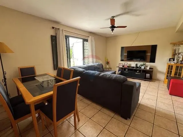 Imagem: Casa À Venda 4 Quartos -264 Mts - Pq Ouro