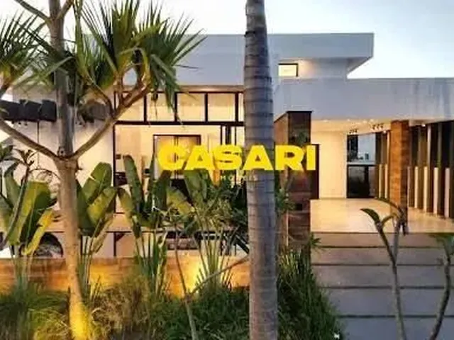 Imagem: Casa Mobiliada com 3 Dormitórios e Piscina