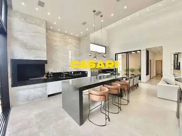 Imagem 10: Casa Mobiliada com 3 Dormitórios e Piscina À Venda no Ninho Verde Tatuí/Sp