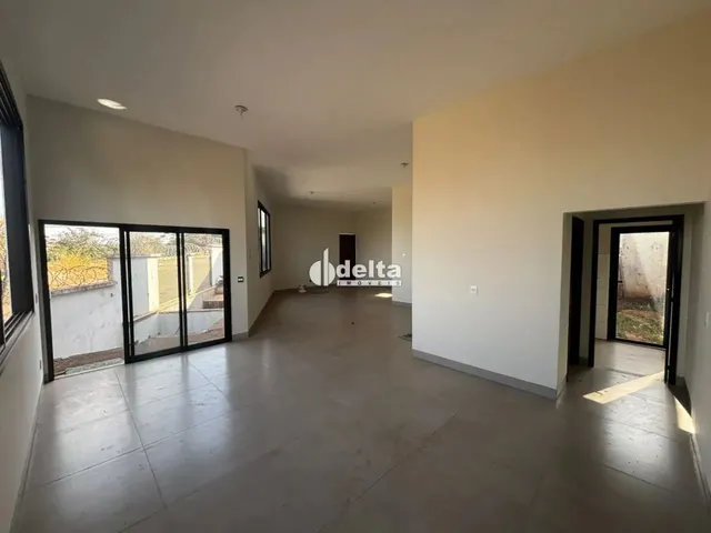 Imagem: Casa Residencial Disponível para Venda
