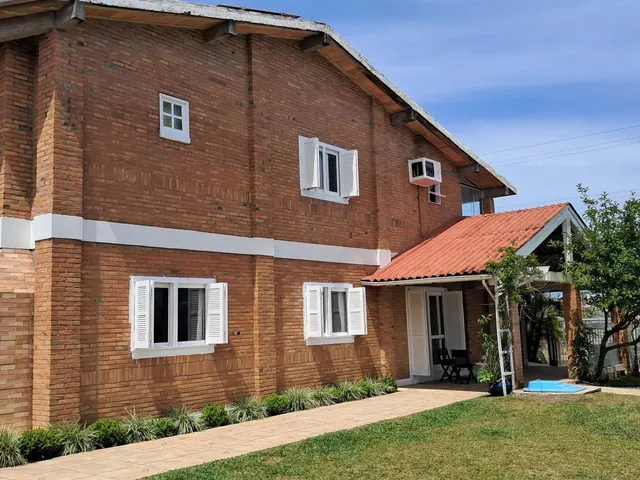 Imagem 7: Casa Estilo Colonial com 2 Pav. em Xangri-La dos Mares a 280Mt do Mar