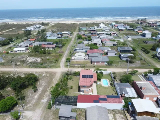 Imagem 10: Casa Estilo Colonial com 2 Pav. em Xangri-La dos Mares a 280Mt do Mar