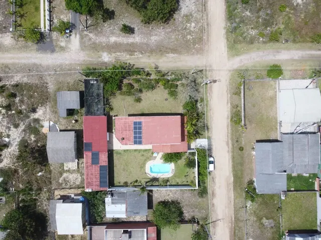 Imagem 15: Casa Estilo Colonial com 2 Pav. em Xangri-La dos Mares a 280Mt do Mar