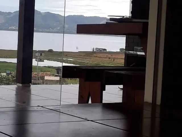 Imagem 14: Casa de Campo À Venda com 2 Quartos, com Vista para a Lagoa de Imaruí - Imaruí/Sc