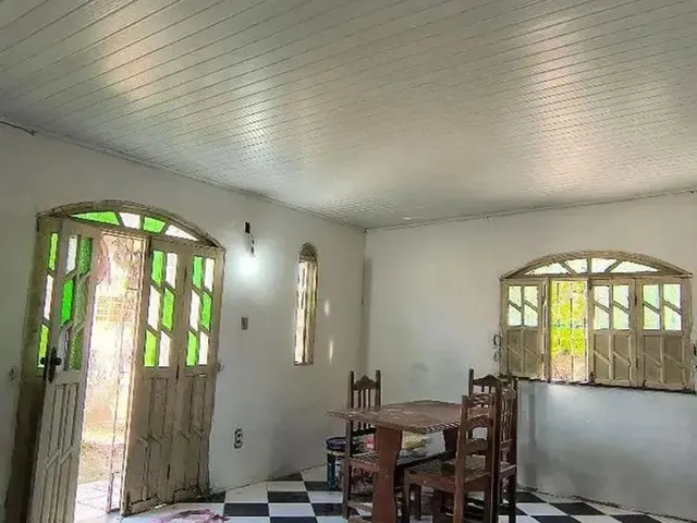 Imagem 2: Excelente Casa 3 Quartos Sendo 1 Suíte e Quintal, Jardim em Excelente Localização Em