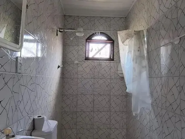 Imagem 4: Excelente Casa 3 Quartos Sendo 1 Suíte e Quintal, Jardim em Excelente Localização Em