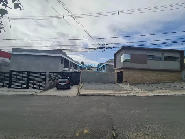 Imagem: Apartamento a Venda de 2/4 em Lauro de Freitas