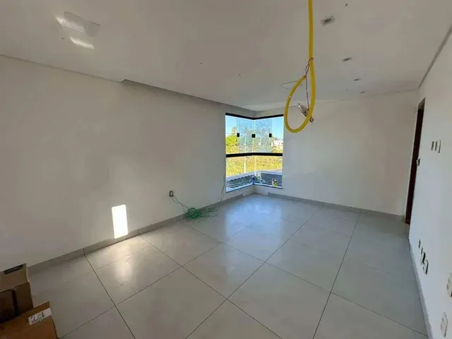 Imagem 2: Casa Abrantes Naturaville I 4 Quartos 420M2 Reg. Lauro de Freitas Estrada do Coco